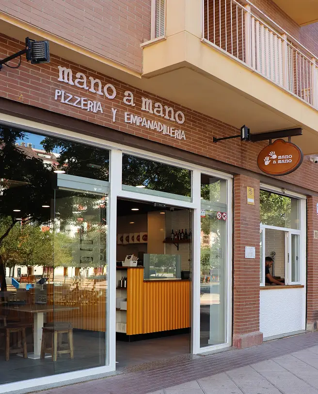 Mano a Mano